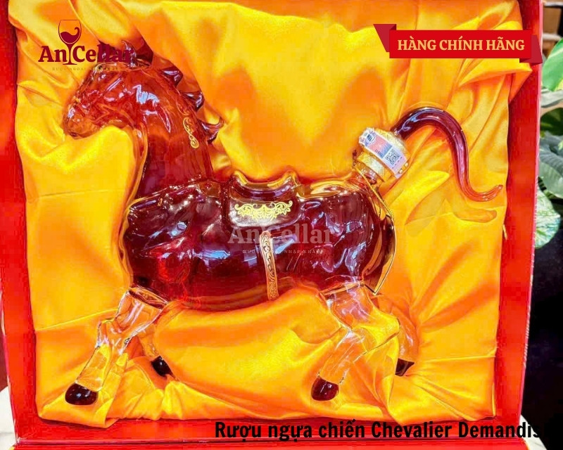 ruou-ngua-chien-chevalier-demandis